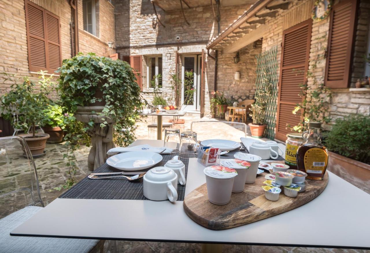 Brunelli B&B Assisi Exterior photo