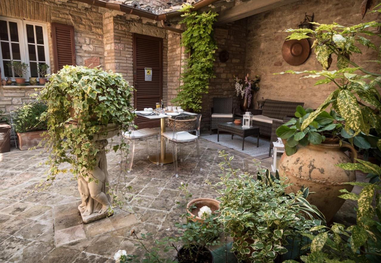 Brunelli B&B Assisi Exterior photo